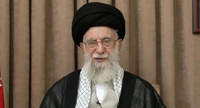 ஈரானின் ஆன்மீகத் தலைவர் அயதுல்லா அலி கமெனி பலி